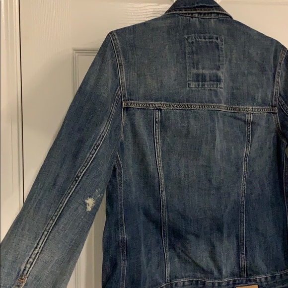 Abercrombie boyfriend denim jacket - Picture 5 of 6